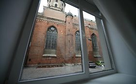 Three Bedroom Apartment Old Town